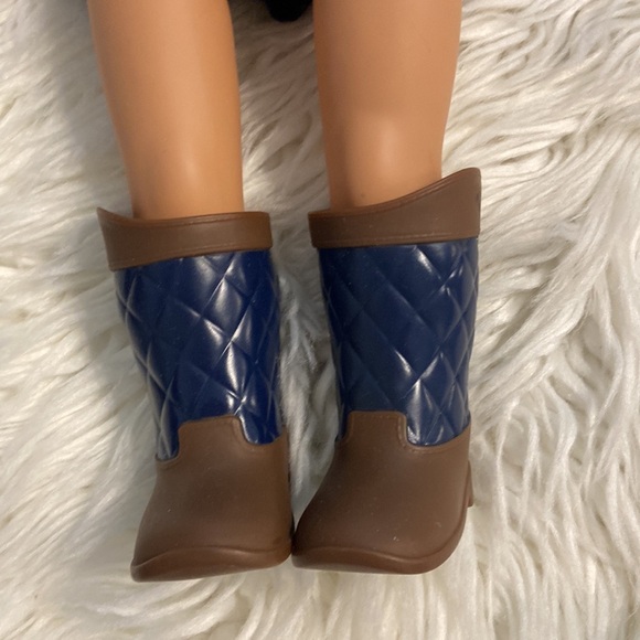 Our generation by bat tat doll high 18” used but in excellent condition - Picture 3 of 8